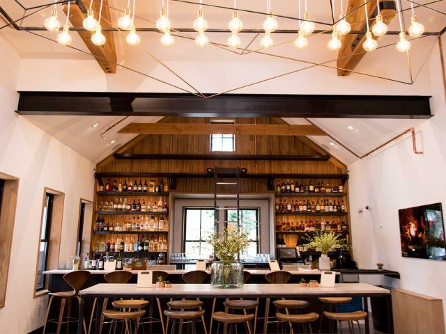  Neighborhood Restaurant Build: Ivan Stanley Partners with Aurum Food & Wine 